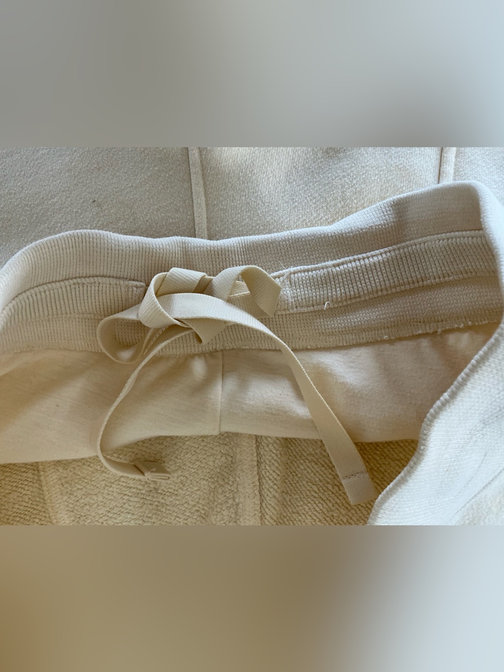 ALO Yoga Straight Leg Sweatpants in French Vanilla S - Picture 7 of 16